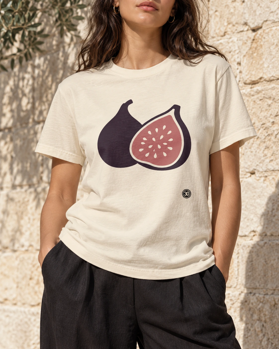 FIG / 03 — Тениска в цвят слонова кост