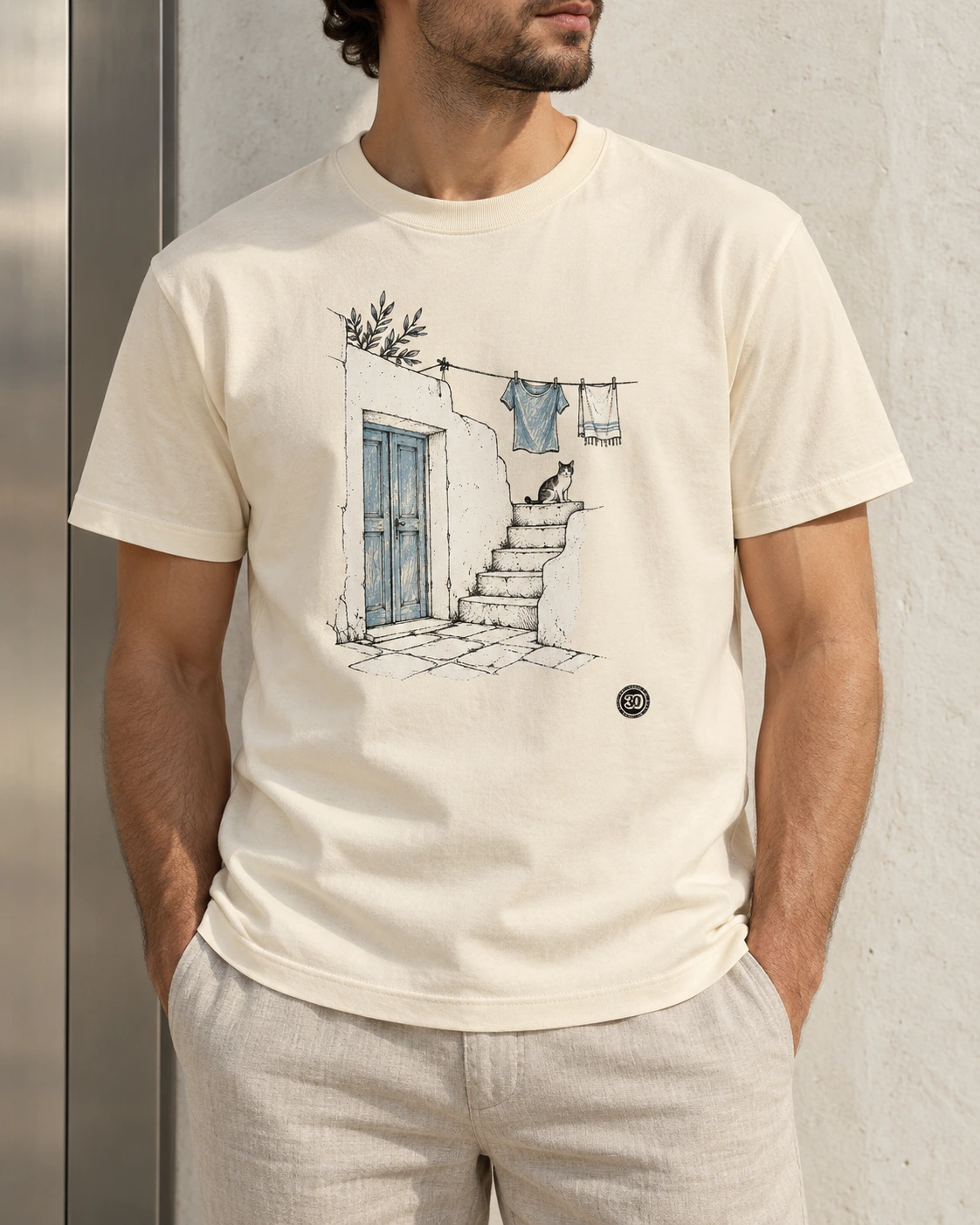 ISLAND COURTYARD / 31 — Тениска в цвят слонова кост